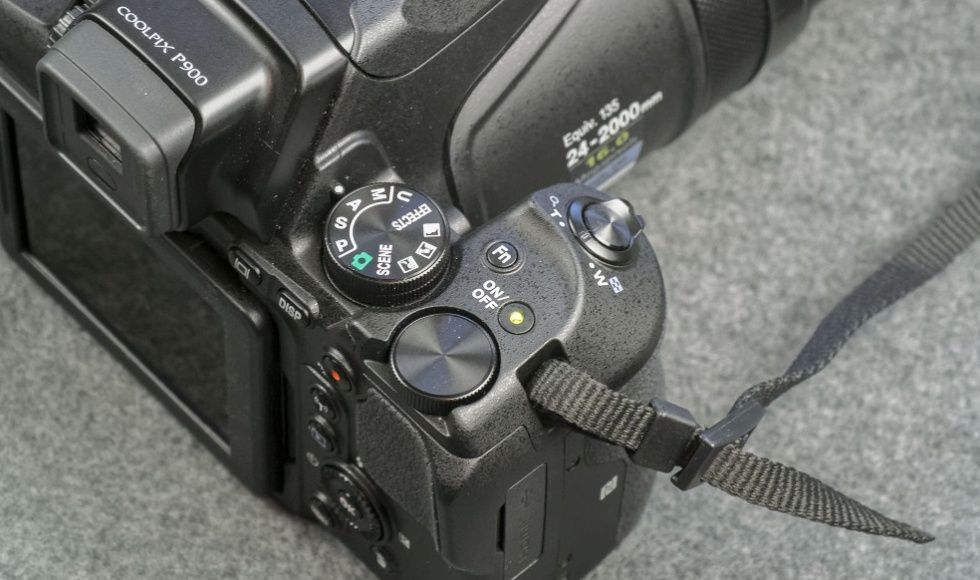 Nikon P900 superzoom