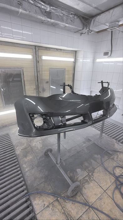 крашеный бампер toyota/lexus