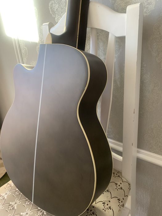 Гитара аккустическая Caravan Muzic HS 4040TBS