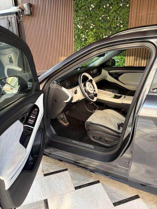 Voyah free 318km 2024/25