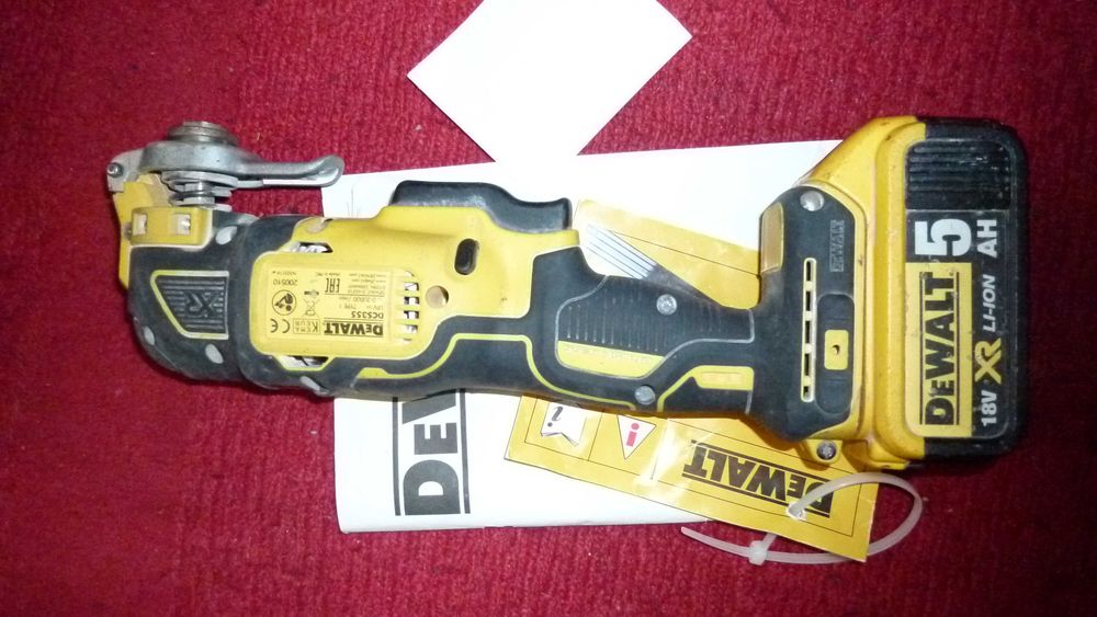 DeWalt DCS355 18V XR Brushless Акумулаторен мултифункционален инструмент