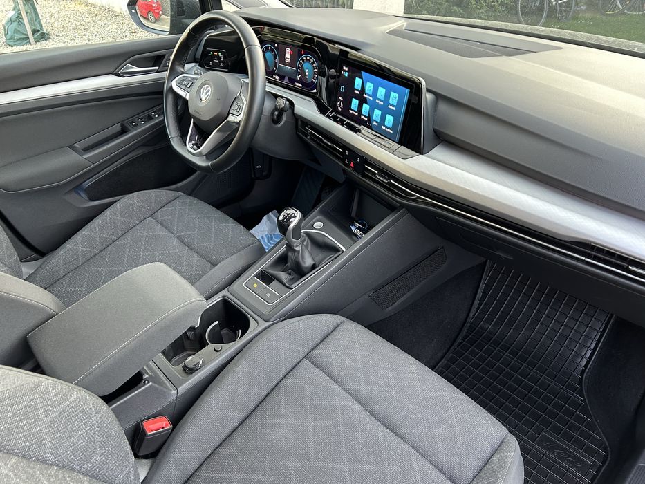 2021 VW Golf 8 Life Edition 2.0 TDI Full Led/ACC/Side & Lane Assist/Istoric complet/Germania