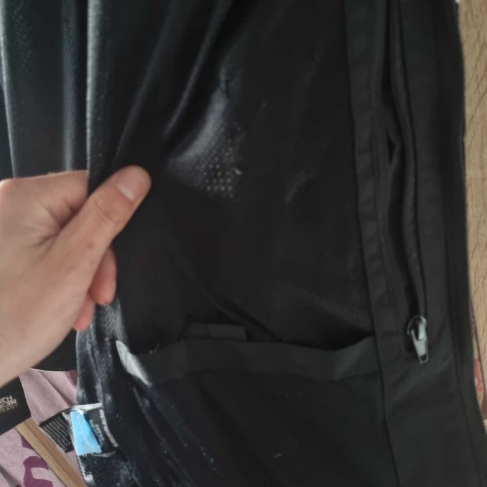 Яке AlpineStars S