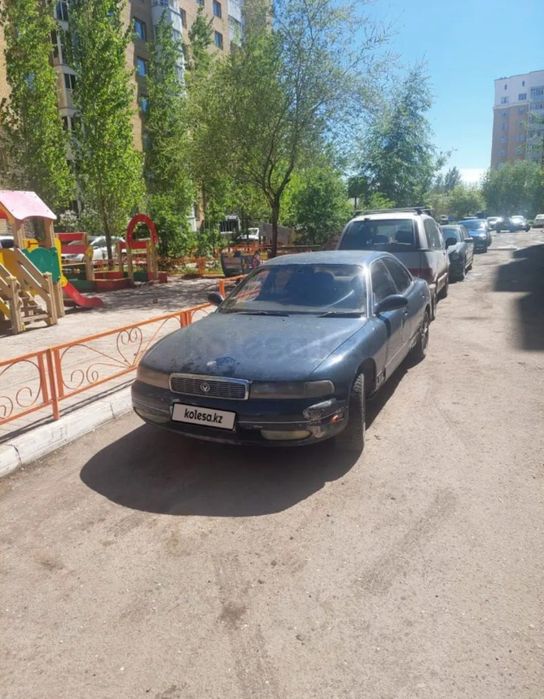 Продам Мазду Сентия