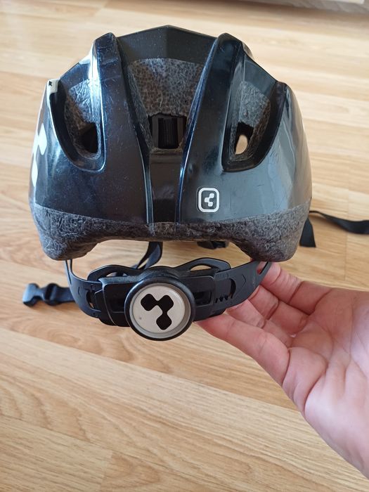 CUBE детска каска за колело