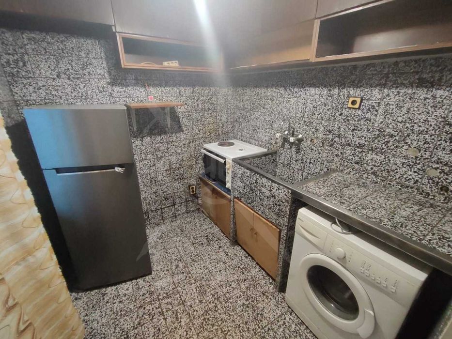 Продава се Тристаен апартамент в Варна, Трошево - 81 кв.м за 1482 €/кв.м - Снимка #2