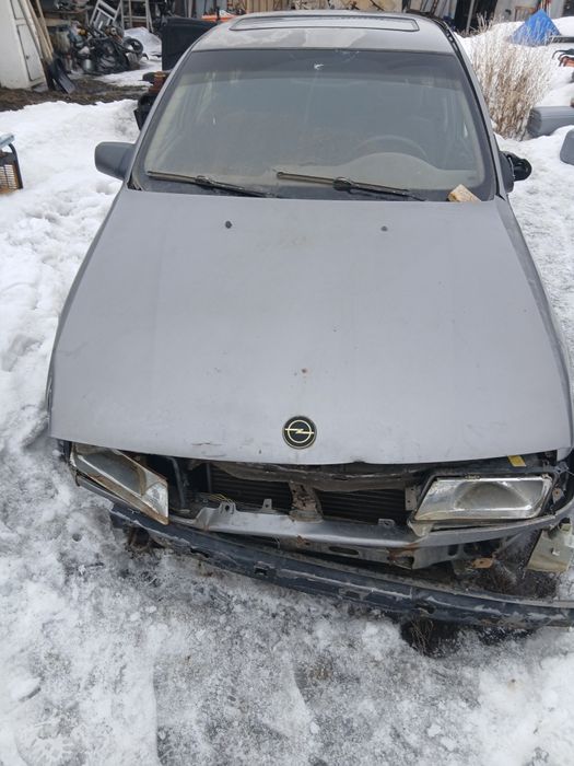 Продам опель на разбор