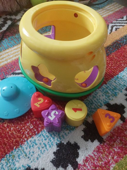 Jucarie bebelusi Fisher Price - Surpriza formelor de biscuiti