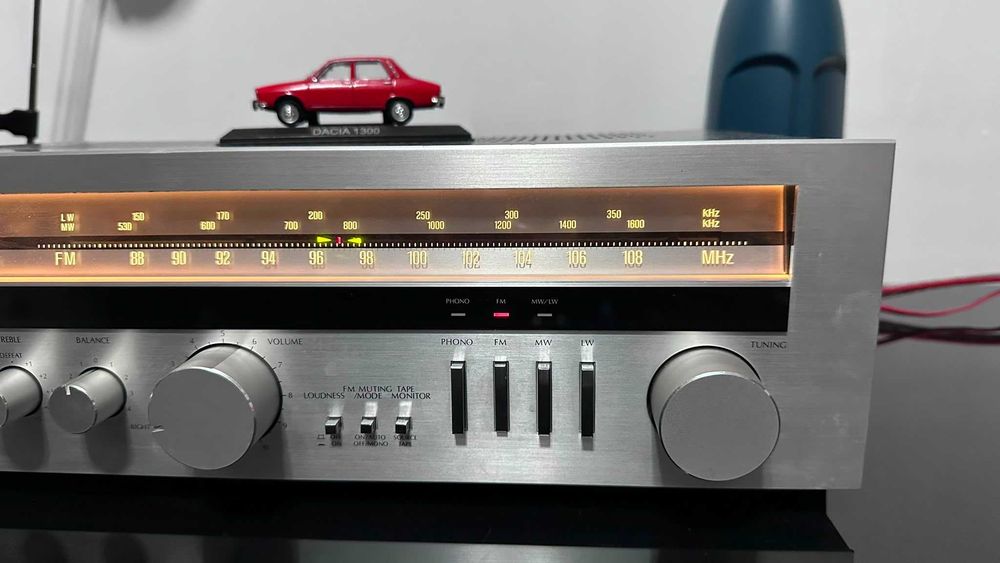 Sansui R-5L STEREO receiver, amplituner, radio cu amplificator perfect functional