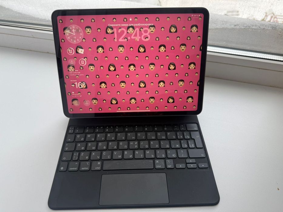 Ipad pro 11 m2 2022 + magic keyboard (оригинал