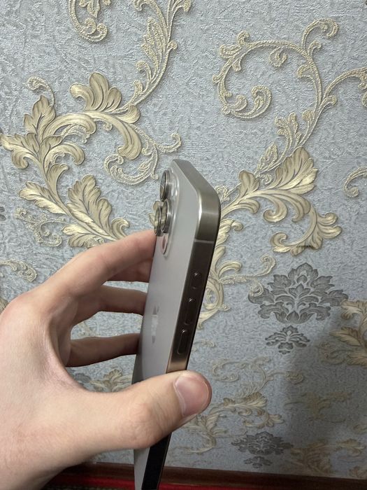 Iphone 15 pro max 8/256