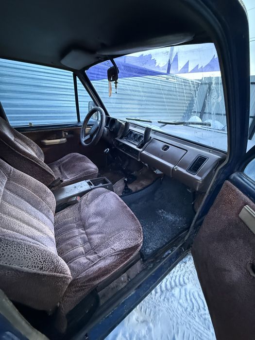 Продам Isuzu Trooper внедорожник