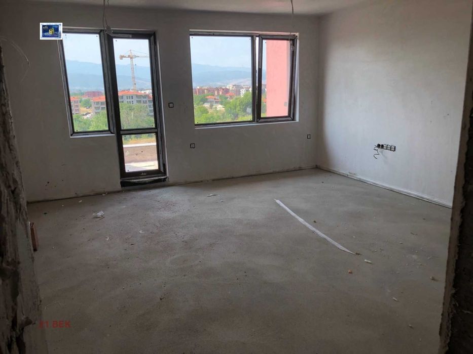 3-стаен нов монолит, Акт 16, Топ местоположение