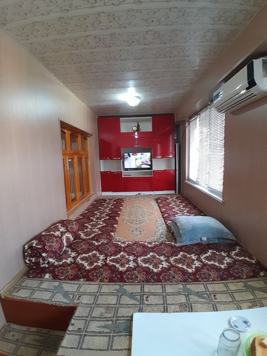 4 xonali 4-qavatda joylashgan yevroremont uy mebel texnikasi bilan