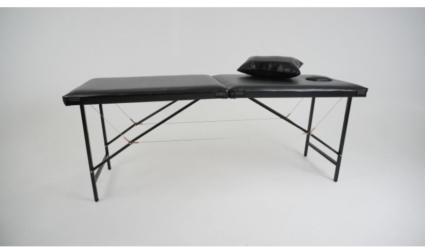 Массажная кушетка
