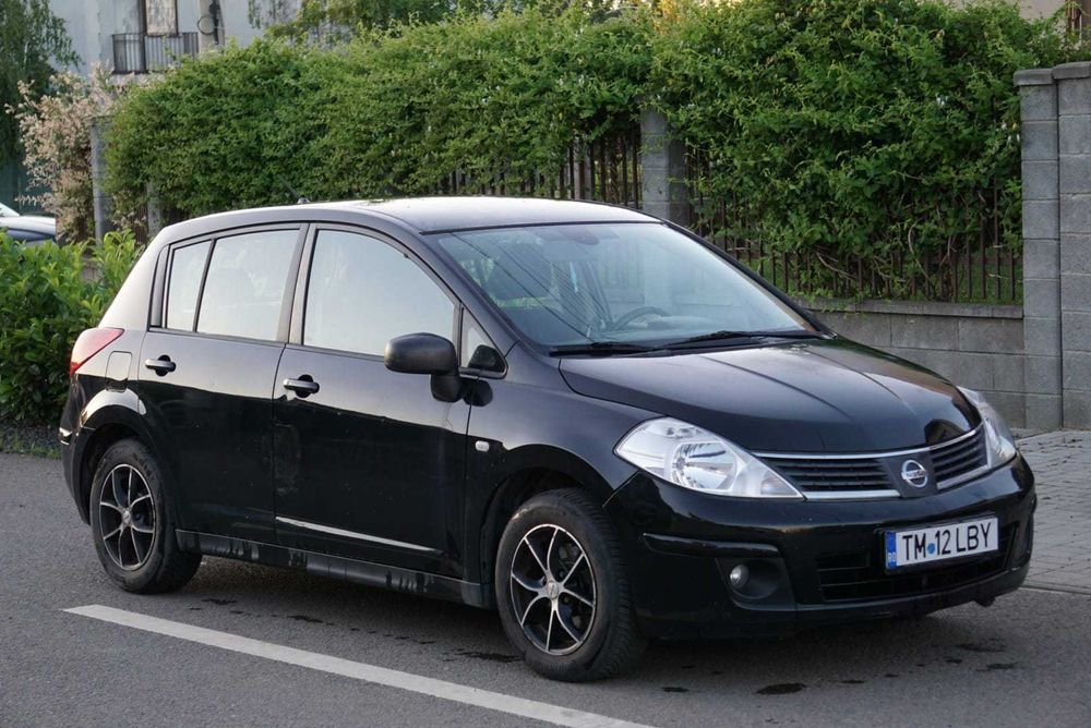 Vând Nissan Tiida, an fabricație 2007, înmatriculată în 2008, motor 1.5 Diesel economic și fiabi
