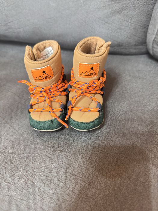 Бебешки ботуши Next