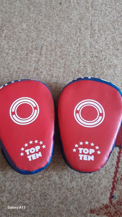 Продам лапы для спорта.