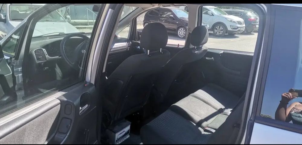Опел Зафира А, 2100€