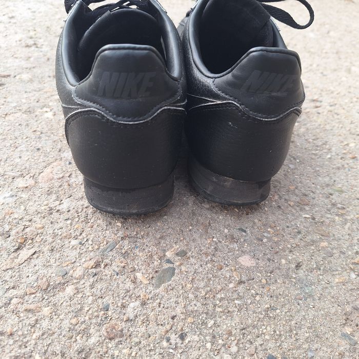 Маратонки на найк