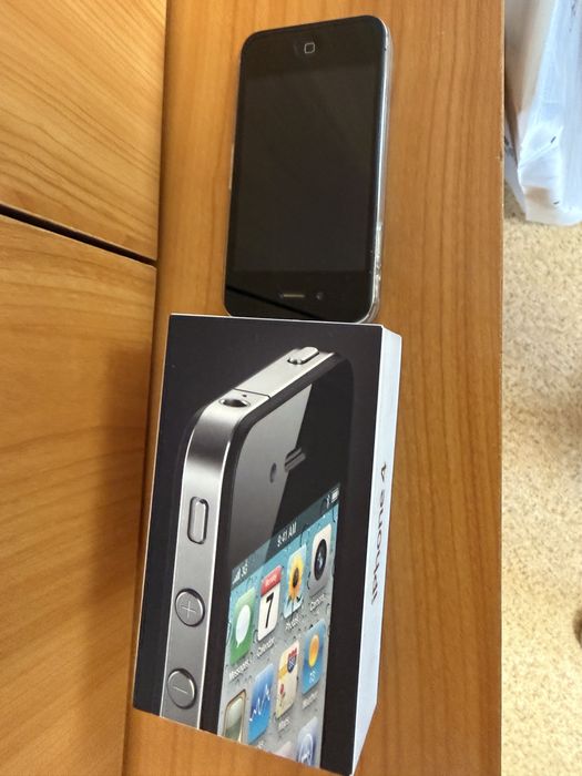 Vand iPhone 4 32gb