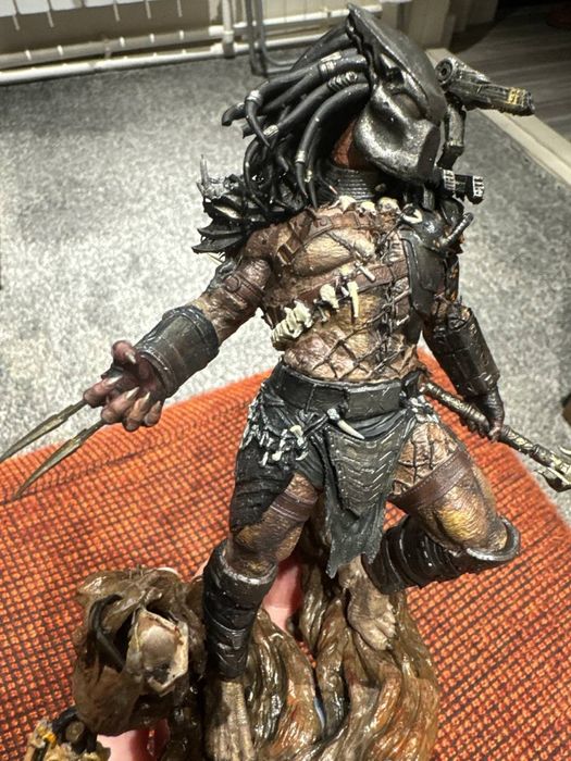 Статуэтки эксклюзивные