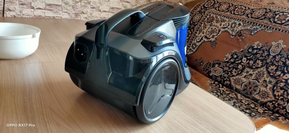 Продам пылесос Тефаль почти новый