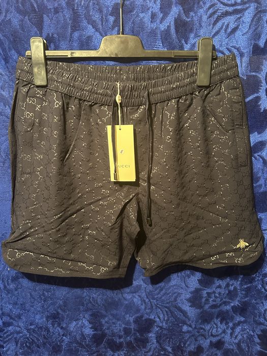 Sort de Baie/Plaja Gucci