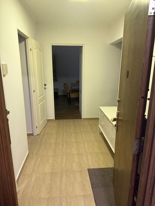 Apartament  4 camere de inchiriat