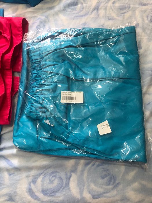 Pantalon personal medical,XL,52,Clio turcoaz, XL,  nou , ambalat