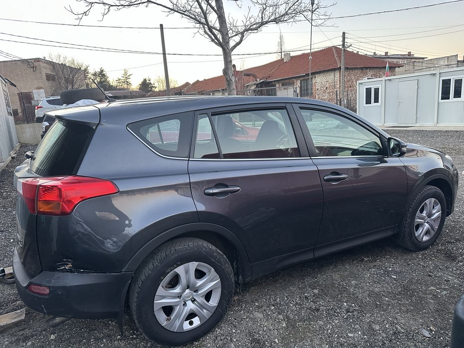Тойота Рав4 Toyota Rav4 2.0д4д 124кс 2014г  На части!