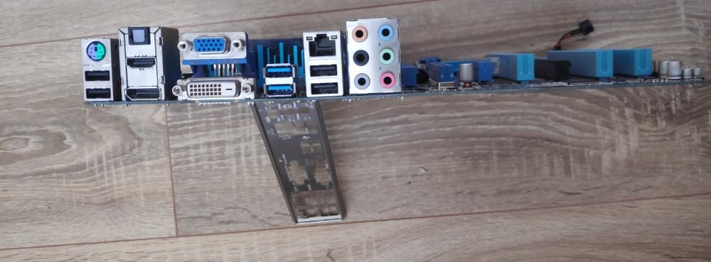 Kit ASUS P8H77-V + i7-3770K + 32GB RAM DDR3