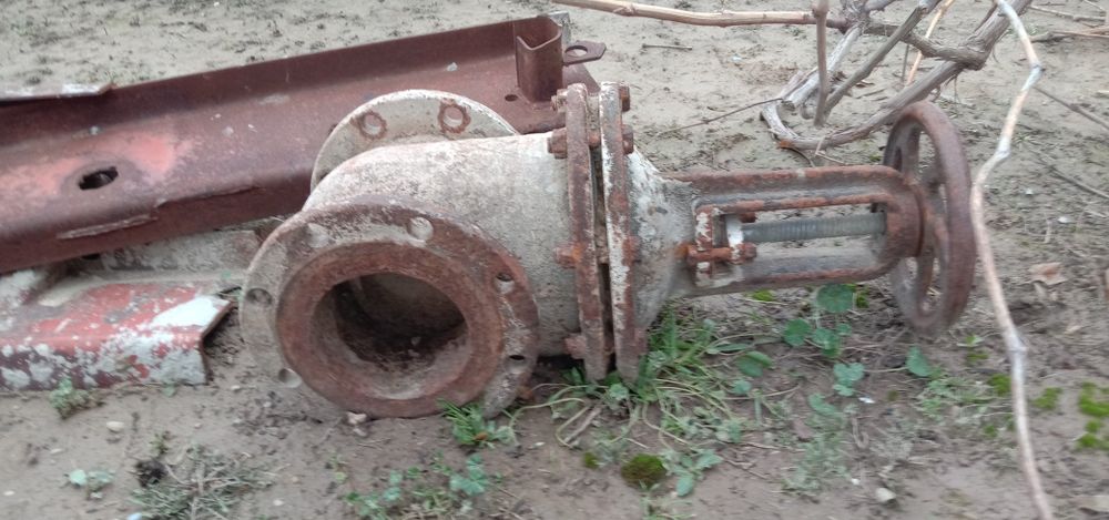 Задвижка 150-ка размер