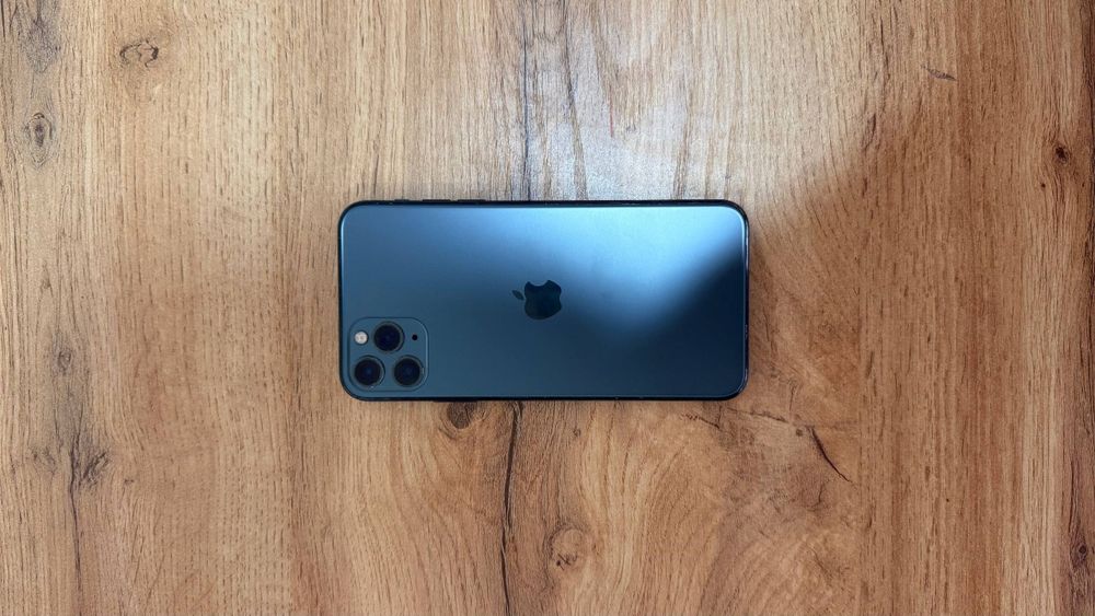 IPhone 11 PRO max srochna