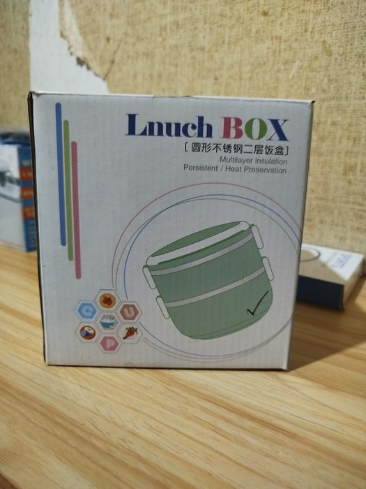 Продам ланч бокс в отличном состоянии,  пользовались мало