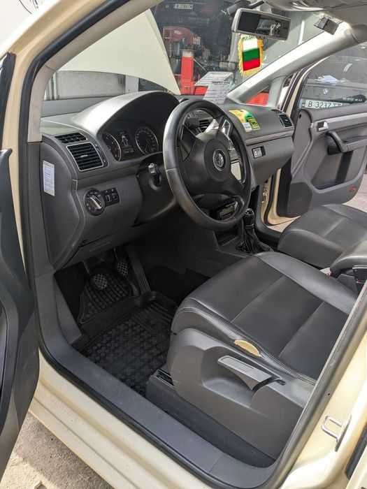 vw touran метан под наем