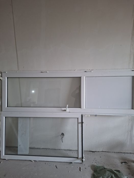 Дверь пластиковые с окном