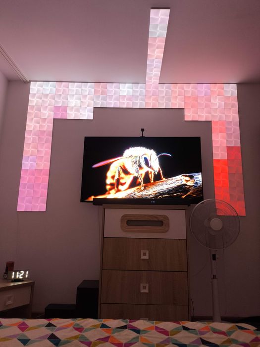 Nanoleaf Canvas 38 paneluri.