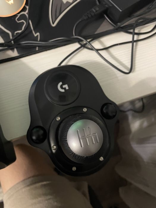 Руль Logitech g923