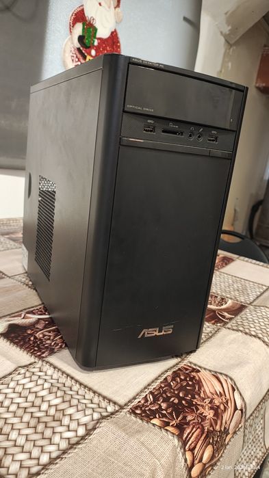 Desktop PC i3 3.30ghz