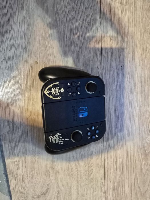 Nintendo Switch Oled Modat si accesorii