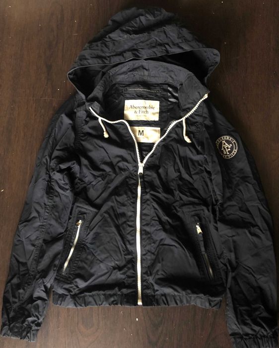 Аbercrombie & Fitch Navy Rain Hoodie Size M