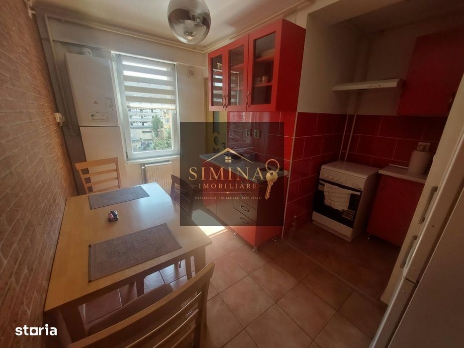 Apartament 2 camere, De Vânzare, Etaj Intermediar, Str Infratirii — fotografia 1