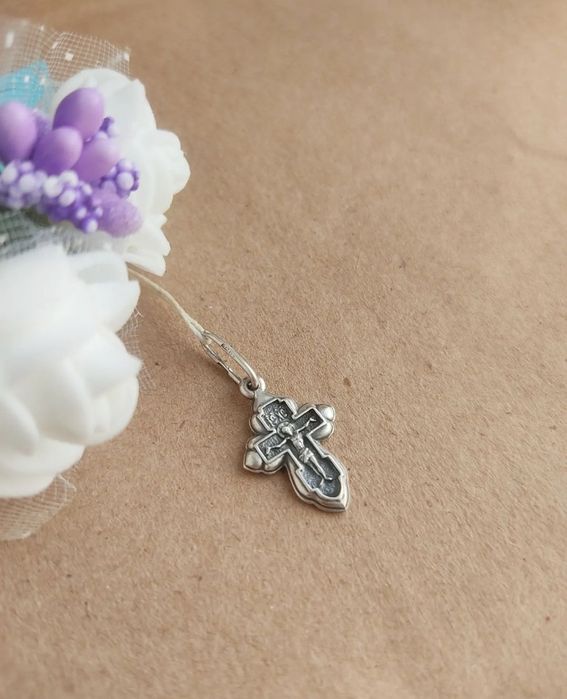 Серебряные освященые крестики