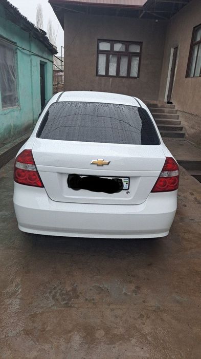 Продаётся нексия 3