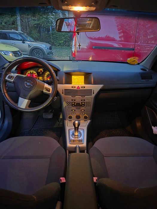 Opel Astra automat