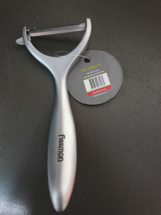 Продам набор кухонный Fissman