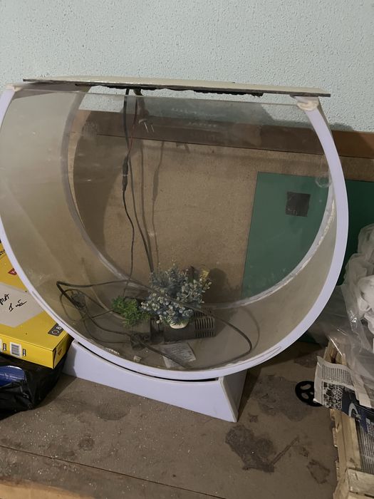 Akvaruim akril xolati zor