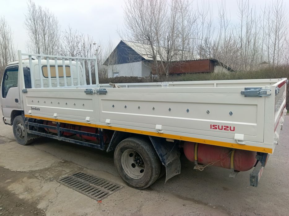 Isuzu Nqr 71 2012 sotiladi