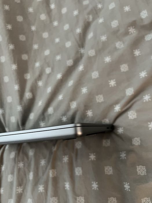 Macbook m1 pro 16.2 inch, 16GB RAM, 512GB SSD, impecabil!